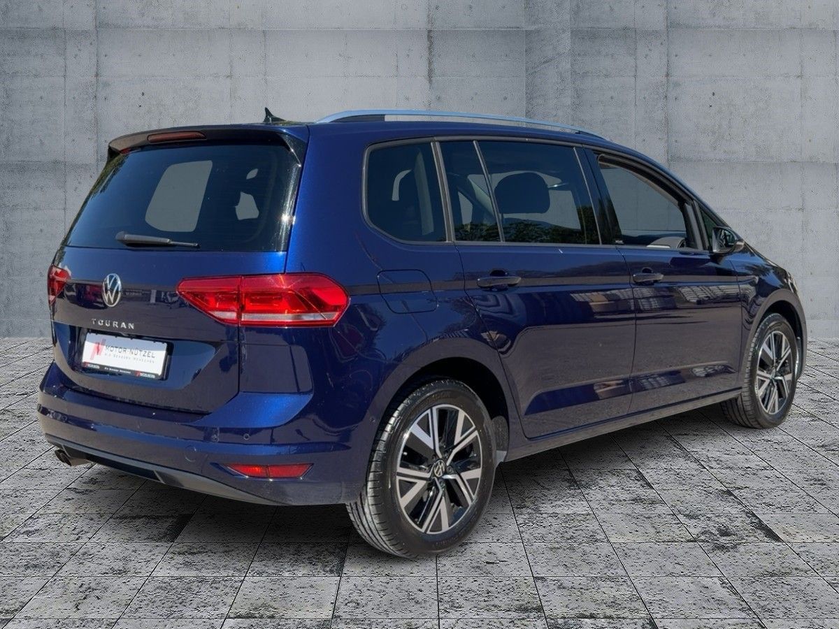 Volkswagen Touran - Bild 6