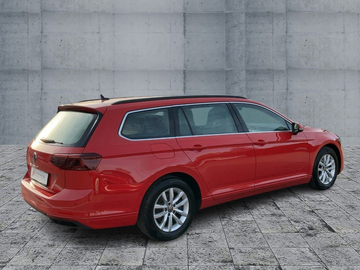 Volkswagen Passat Variant - Bild 6