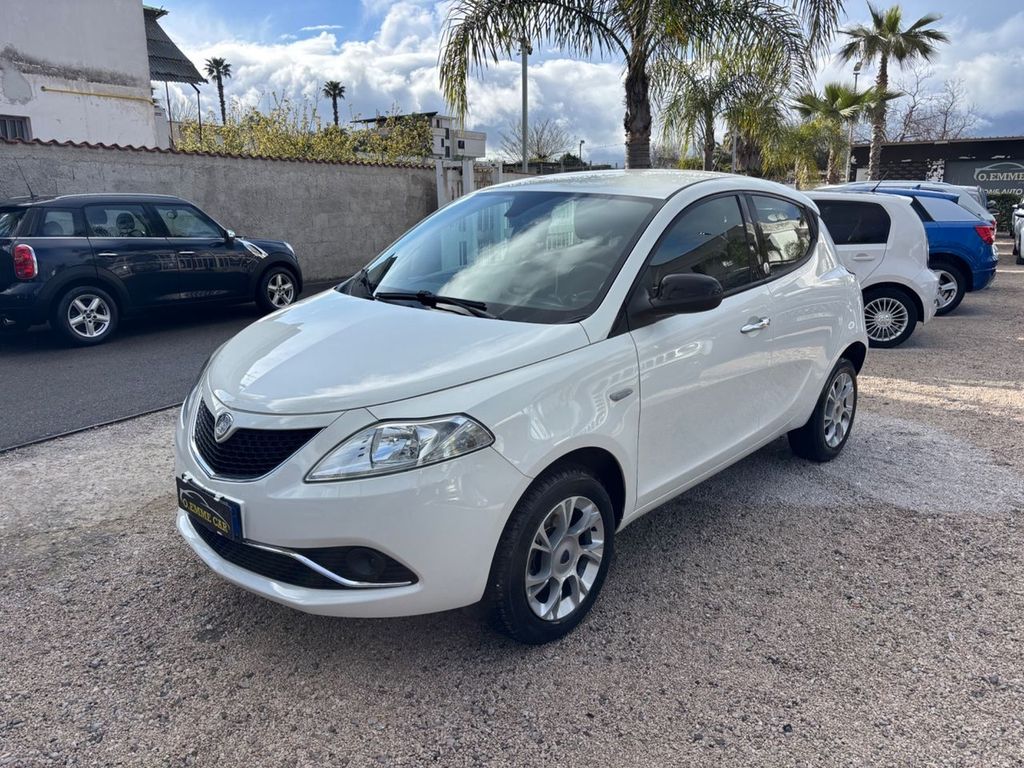 Image of Lancia Ypsilon