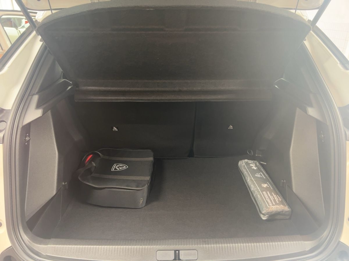 Peugeot 2008 - Bild 20