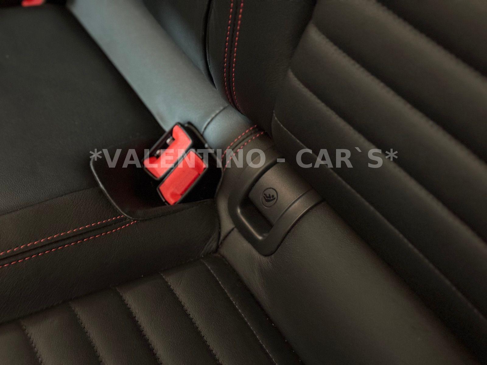 Skoda Octavia Combi RS DSG/Pano/Navi/PDC/Shz/Canton