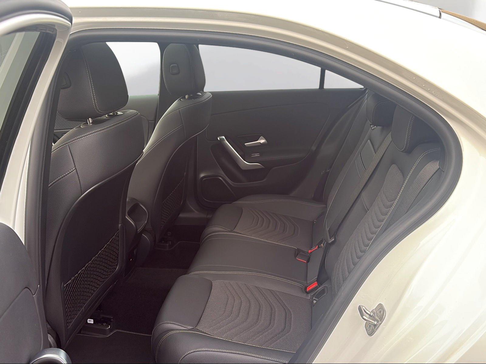 Mercedes-Benz A-Class Lim. Progressive 4M PANO RFK AHK MULTIBEAM, миниатюра 26