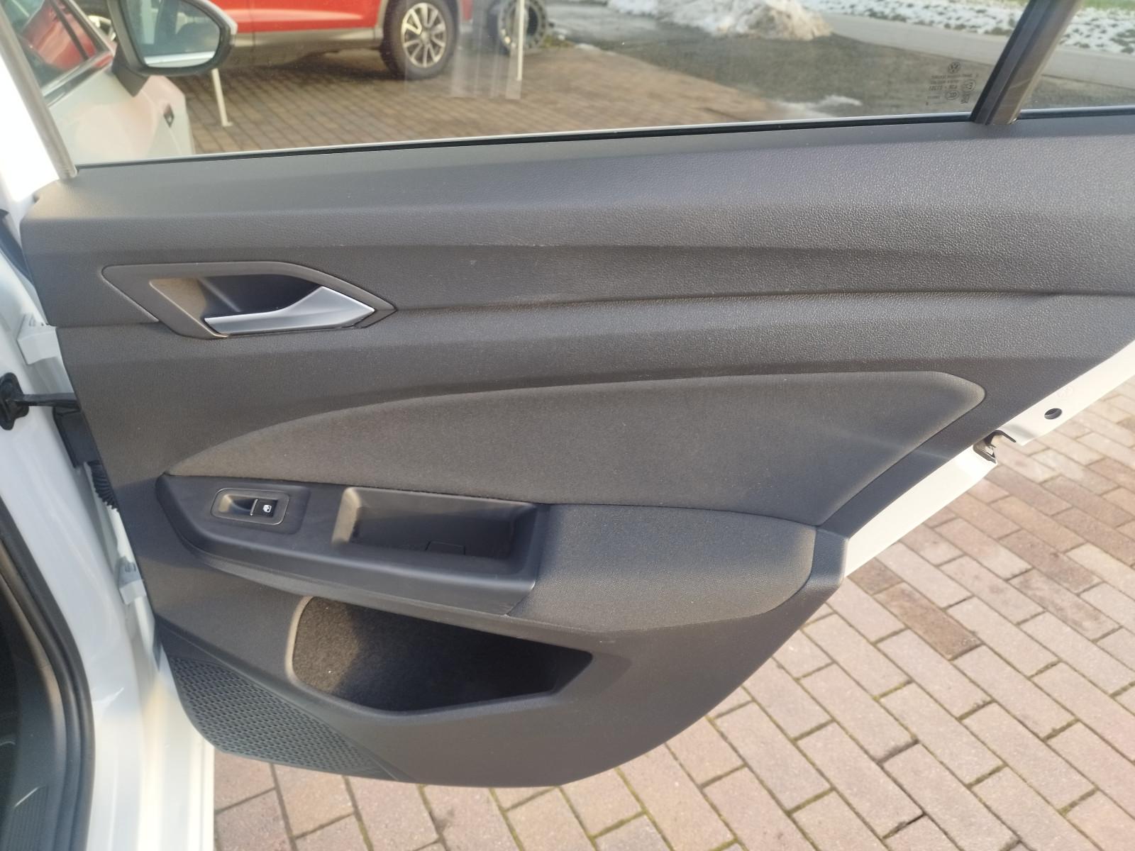 Volkswagen Golf VIII Lim. Style, миниатюра 25