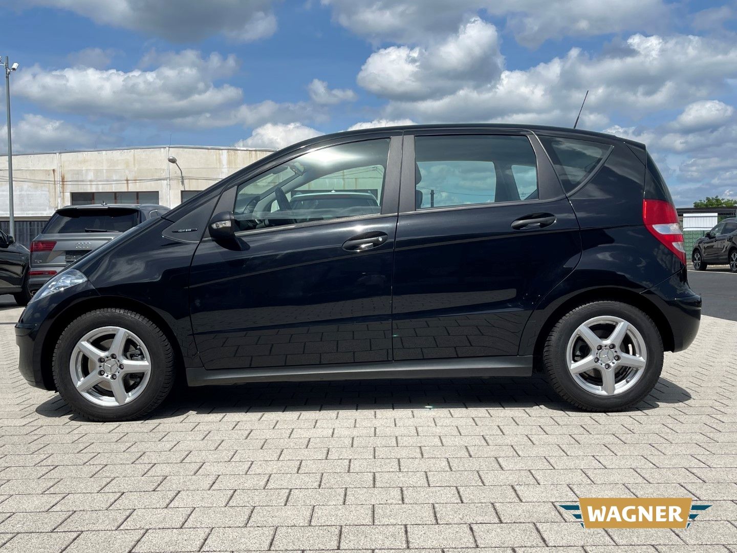 Fahrzeugabbildung Mercedes-Benz A 170 Polar Star Automatik SHZ 1-Hand