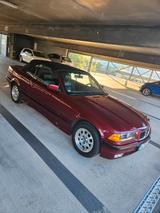 BMW 325 i Cabrio - BMW 325 aus 1993