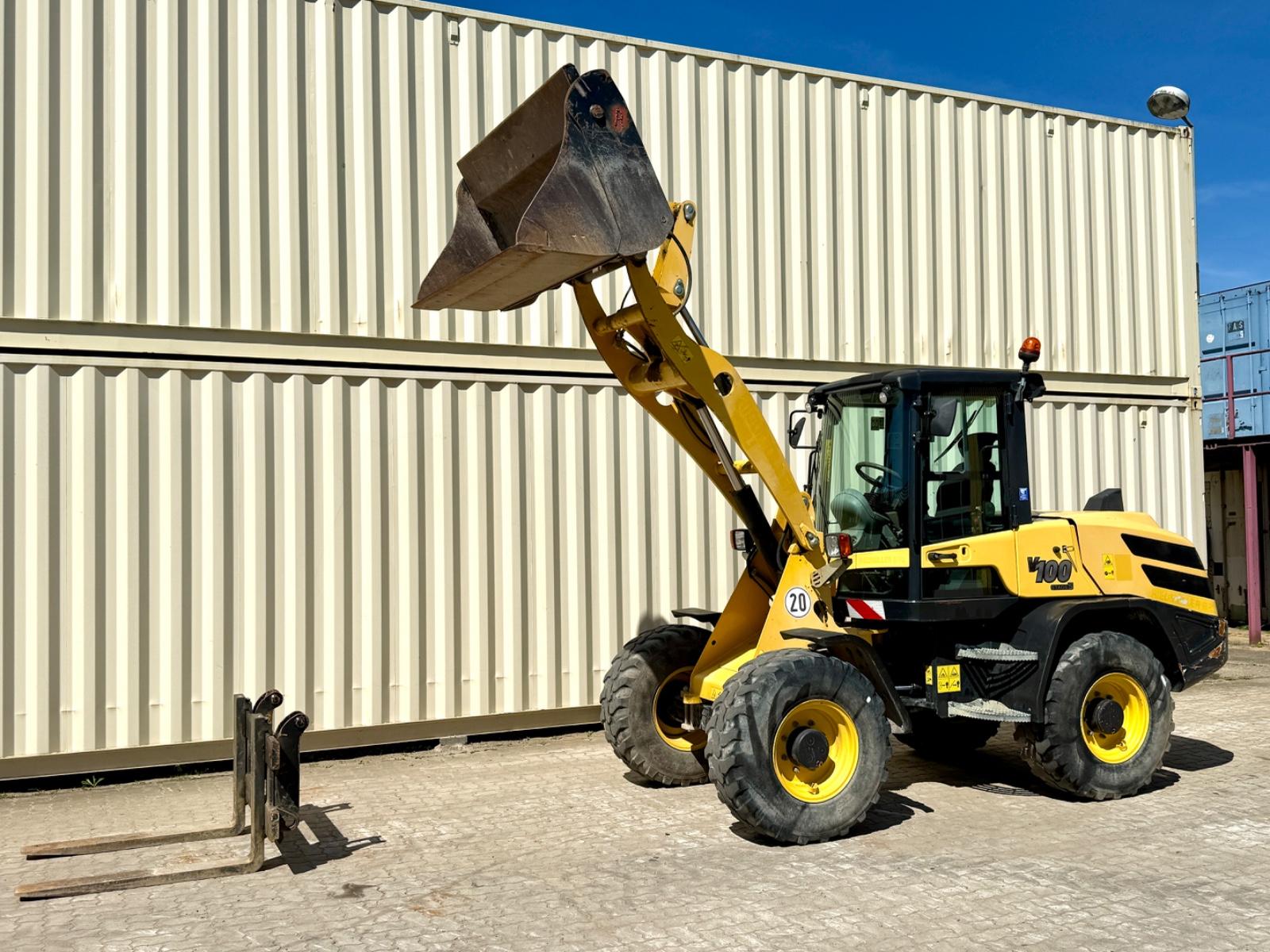 Yanmar V100 / 2019 BJ / Schaufel + Gabel