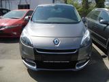 Renault Grand Scenic Dynamique TCe 130 - Renault Grand Scenic Dynamique mit Benzin-Antrieb