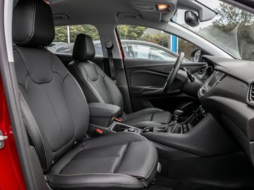 Opel Grandland 1.2 Business Innovation Winter-Paket