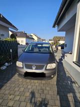 Volkswagen Touran 1.9 TDI  Familienwagen - : Familienwagen