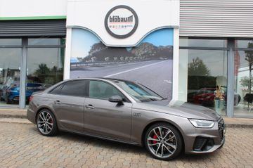 Fahrzeugabbildung Audi A4 Lim. 45 TFSI Quattro Edition One S Sportsitze