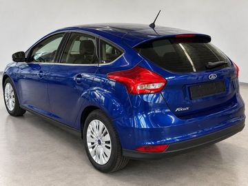 Ford Focus - 4