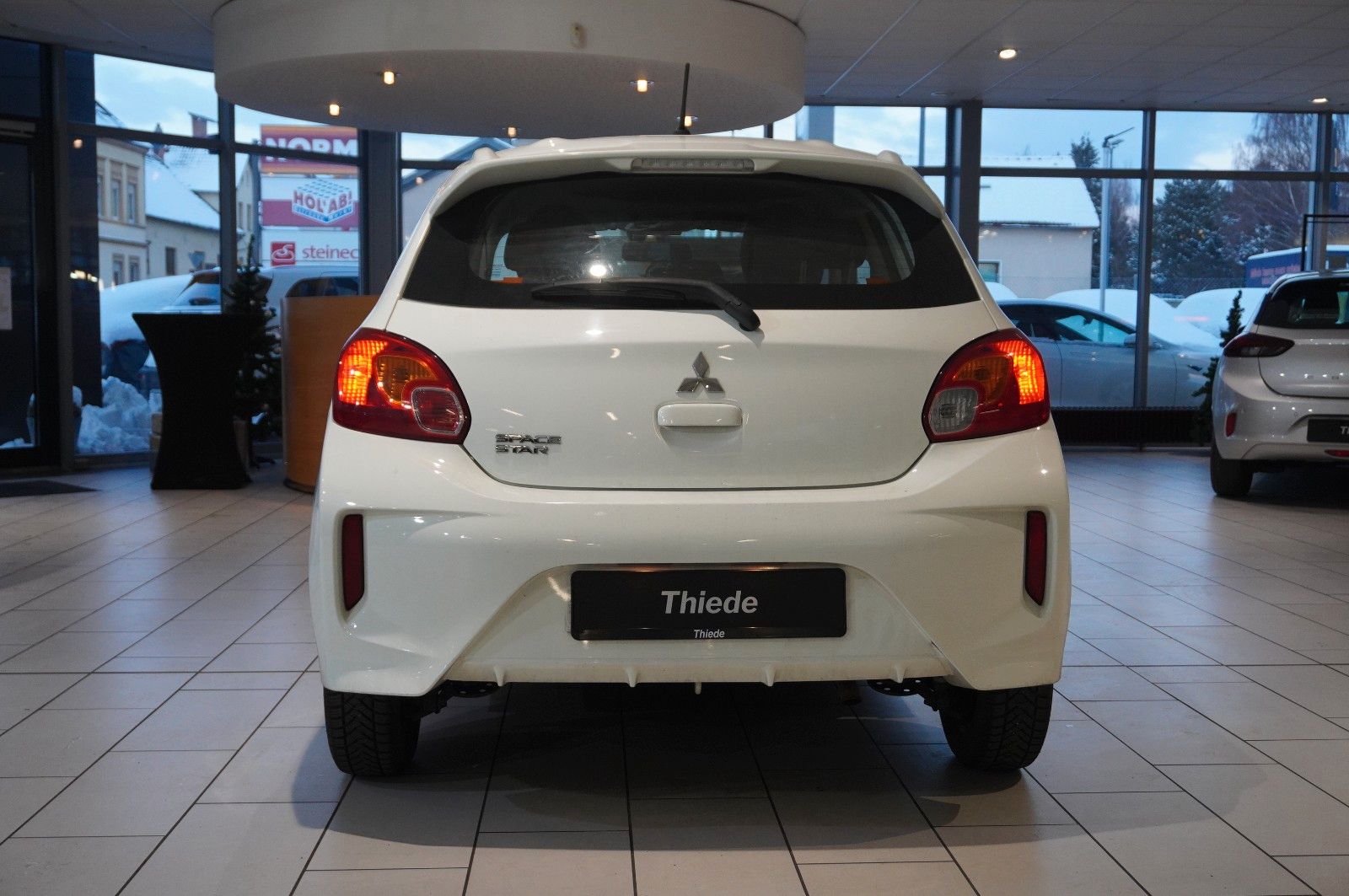 Fahrzeugabbildung Mitsubishi Space Star 1.2 SPIRIT 5-TÜR KLIMA/USB/NEBEL/AUX