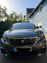 Peugeot 3008 1.2 PureTech 130 EAT8 Allure Allure - Peugeot 3008 von privat