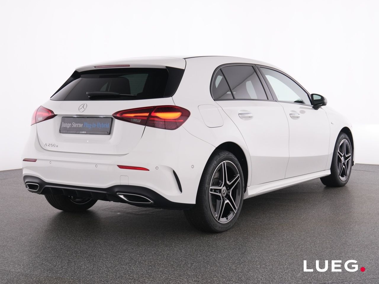 Mercedes-Benz A 250e AMG+LED+Night+KeyGo+Kamera+Ambi+Totw+PTS+ imagem 3