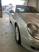 Mercedes-Benz SEHR SAUBER AUTO E220 CDİ - gebrauchte Mercedes-Benz E 220 aus dem Jahr 2007