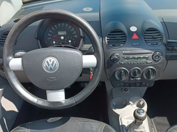 Fahrzeugabbildung Volkswagen VW Beetle 1.9TDI Cabriolet LEDER+KLIMA+SITZH