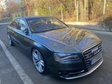 Audi S8 MRC tuned 650 hp / 950 NM - silberne Audi S8
