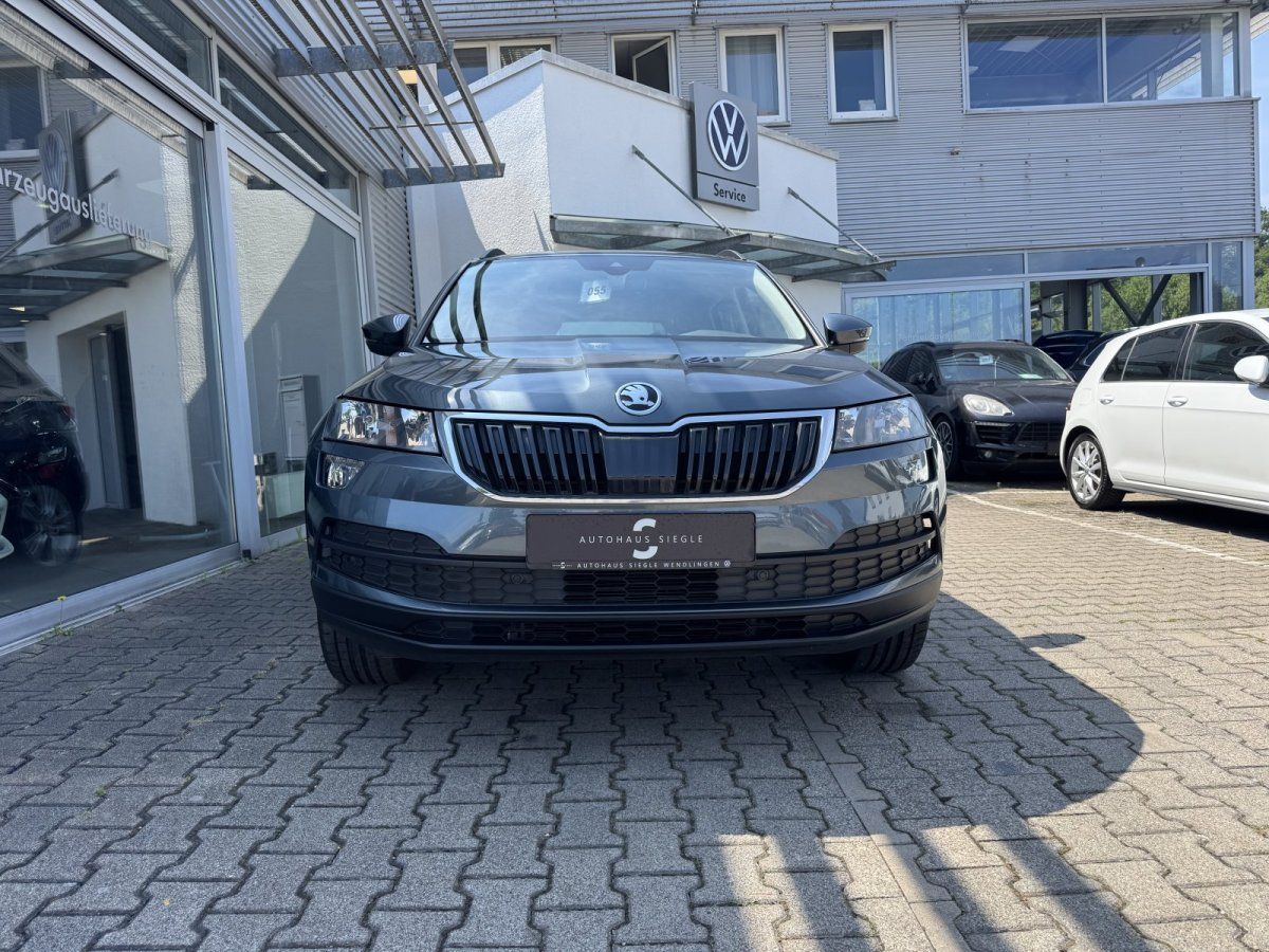Skoda Karoq 1.6 TDI Style AHK Navi Kamera Tempomat Sit imagem 2