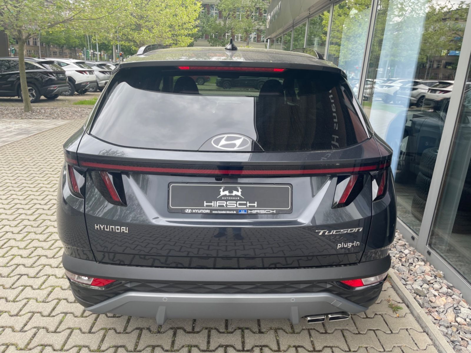 Fahrzeugabbildung Hyundai TUCSON 1.6 T-GDI PHEV 4WD TREND ASSI KRELL el.He