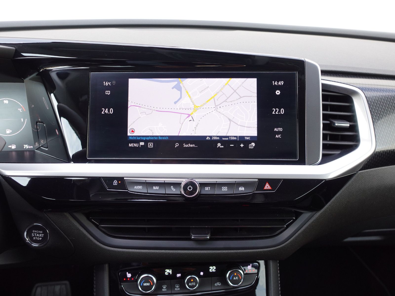 Fahrzeugabbildung Opel Grandland 1.2T AUTOMATIK,AHK,Navi,Kamera,Sitzhzg