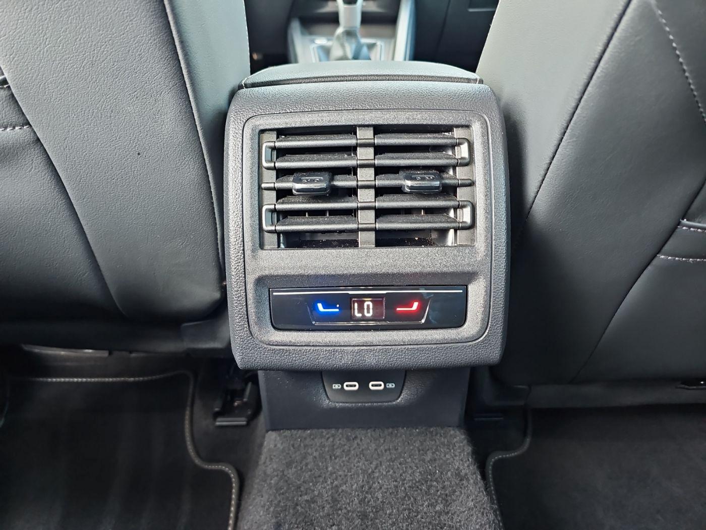 Volkswagen Golf VIII 1.5 TSI 85 kW Goal ACC AHK Akustikglas, миниатюра 16