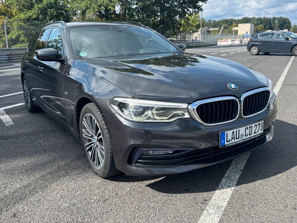 Image of BMW 540
