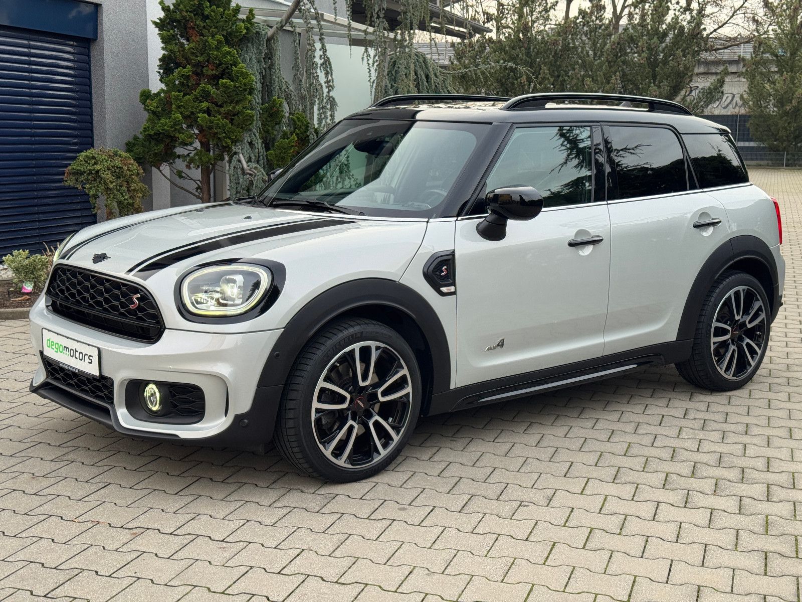 MINI Cooper SD Countryman ALL4 JCW