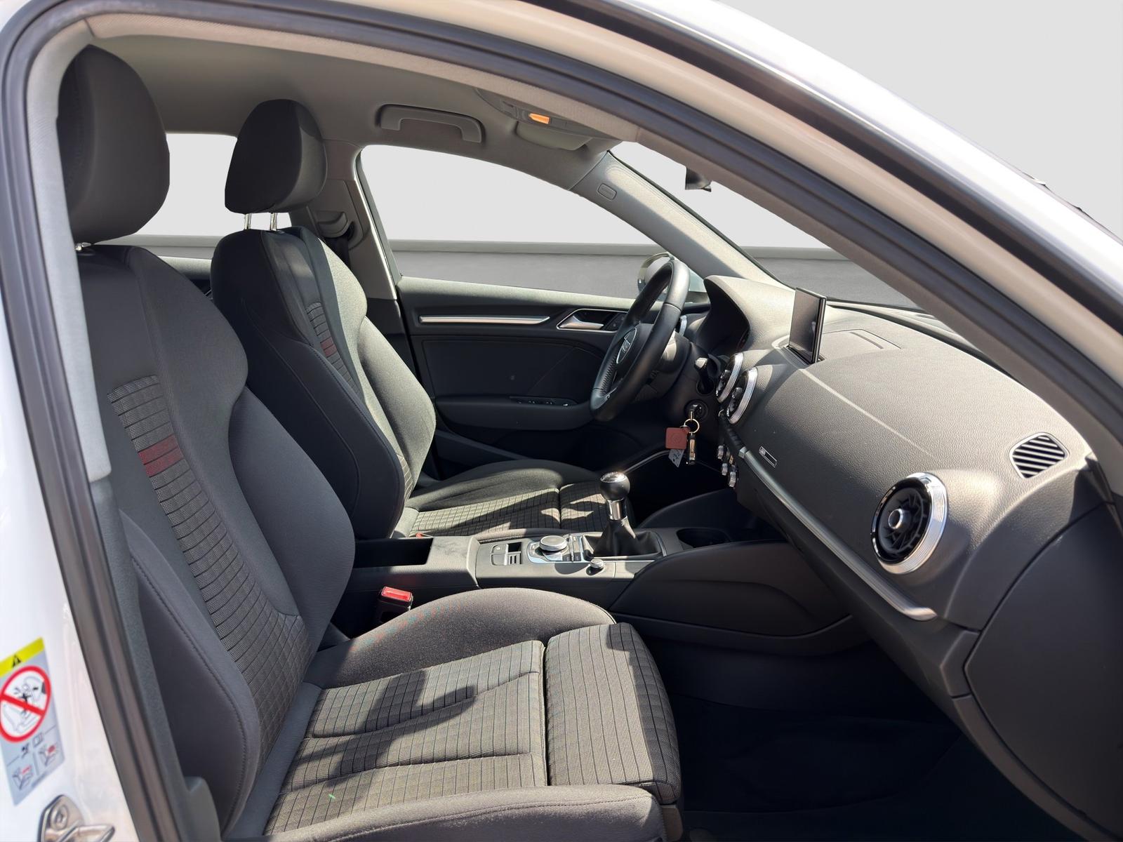 Audi A3 Sportback sport 35 TFSI B&O TEMPO NAVI KAMERA, миниатюра 15