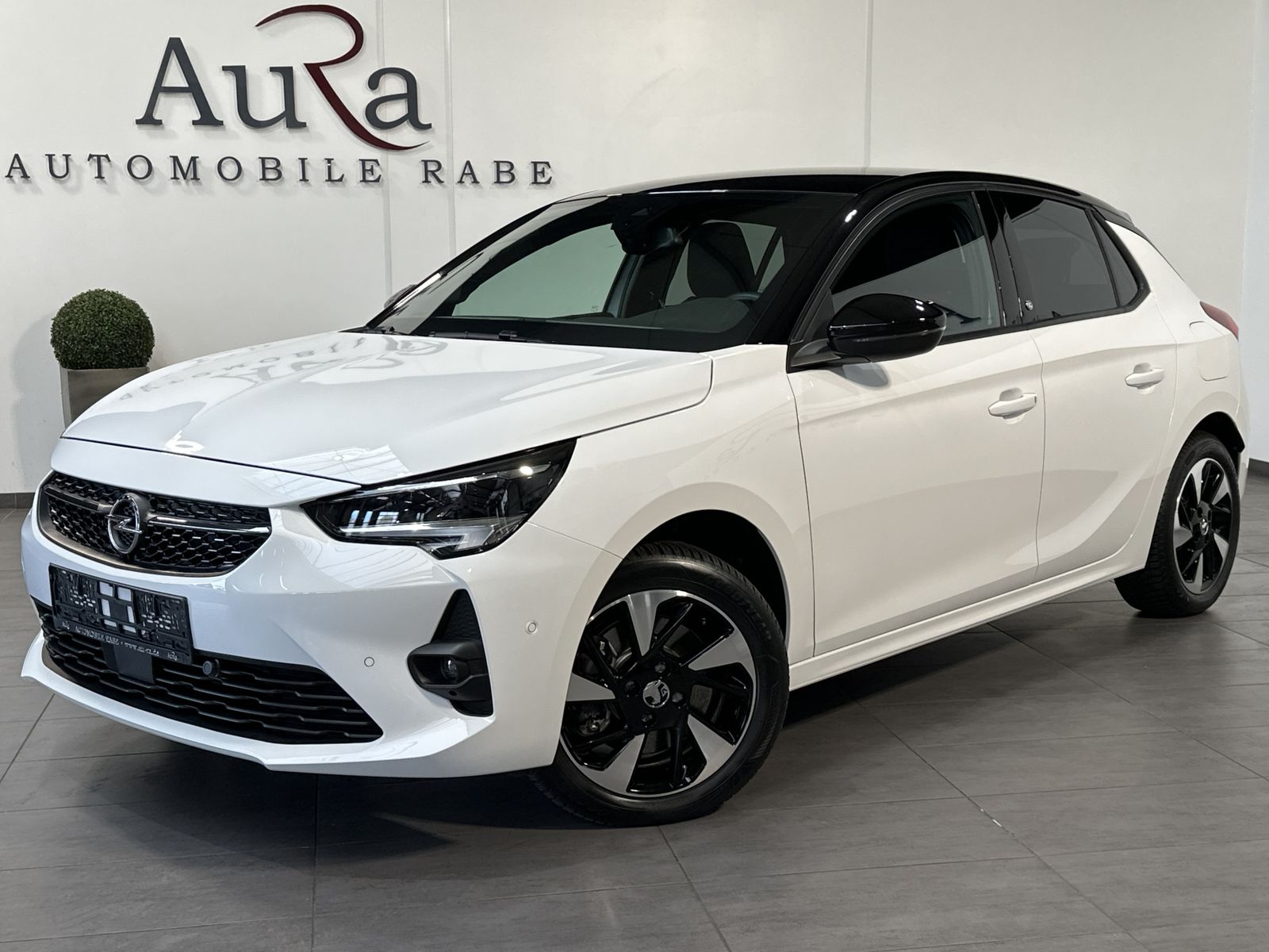 Fahrzeugabbildung Opel Corsa e GS-Line 5-Türer NAV+LED+SHZ+17ZO+CARPLAY