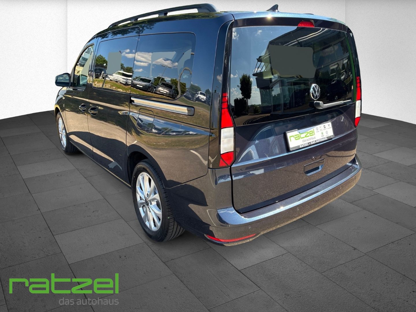 Fahrzeugabbildung Volkswagen Caddy Maxi Life 7-Sitzer 2.0 TDI +PDC+NAVI+Schie