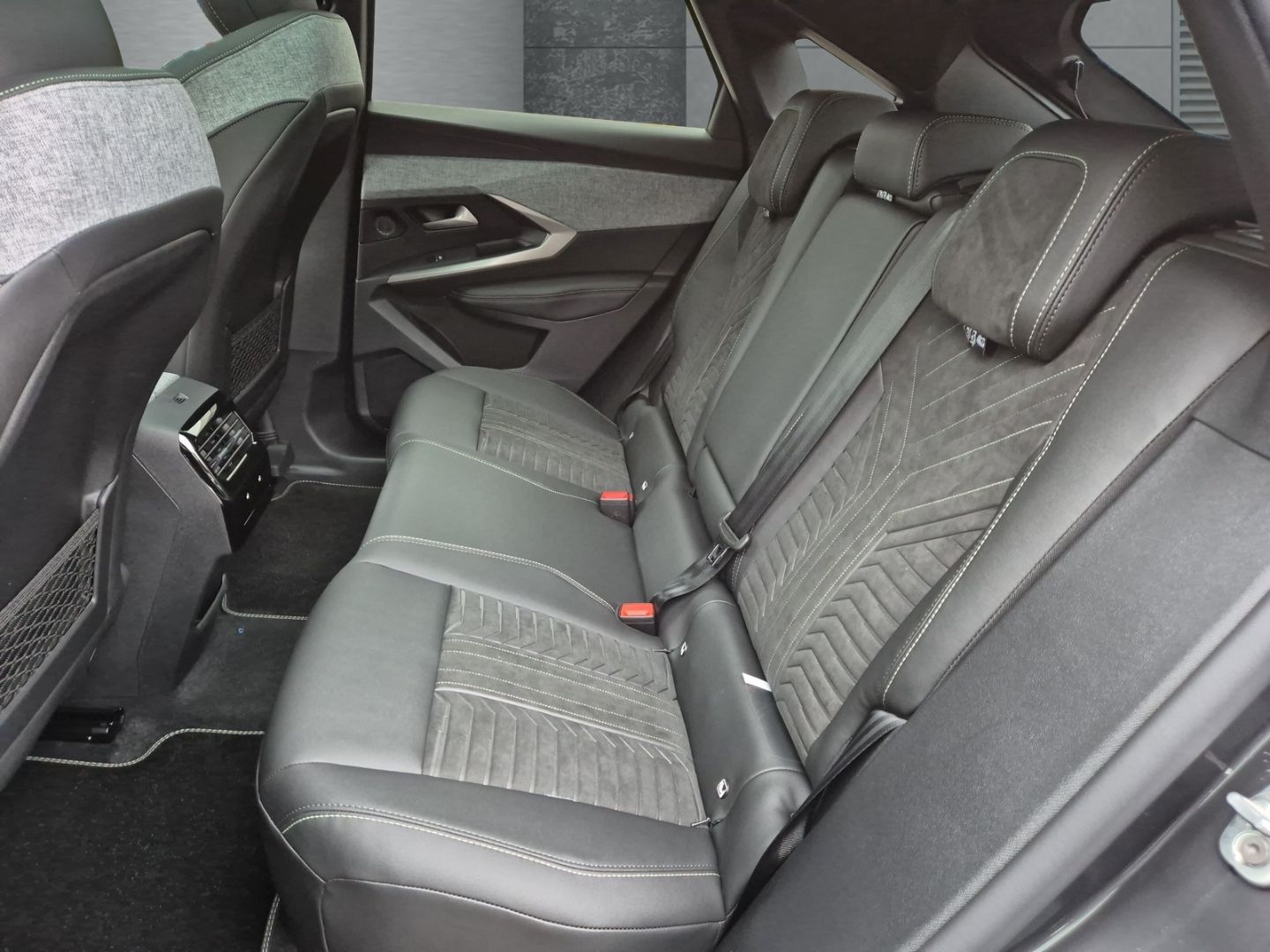 Peugeot 3008 - Bild 9