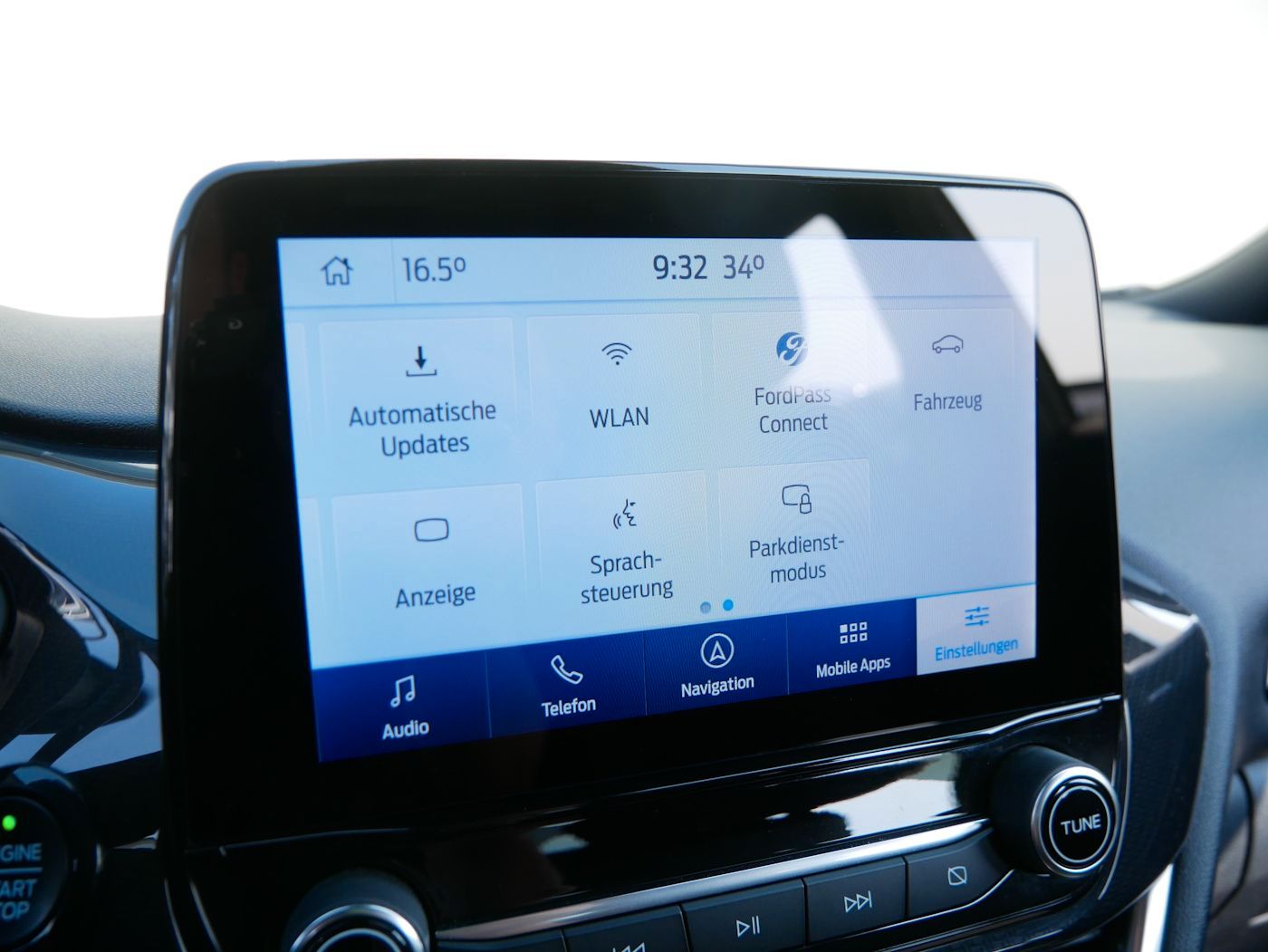 Fahrzeugabbildung Ford Puma 1.0 EcoBoost ST-Line NAVI SHZ+LHZ Klimaauto