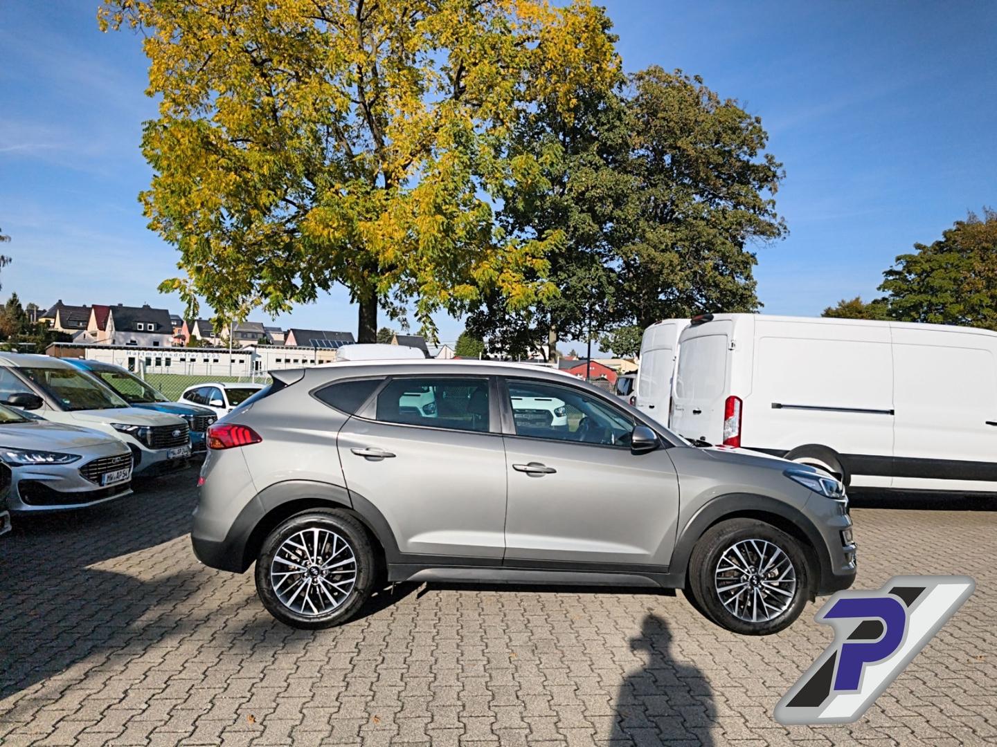 Hyundai Tucson Style 4WD NAVI+FAHRERASSISTENZ-PAKET AHK 