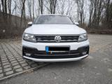 Volkswagen Tiguan 2.0 TSI R-Line OPF 140kW DSG 4MOT - Volkswagen Tiguan: 140