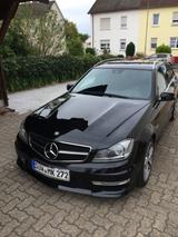 Mercedes-Benz C 63 AMG Sauger Top Zustand 