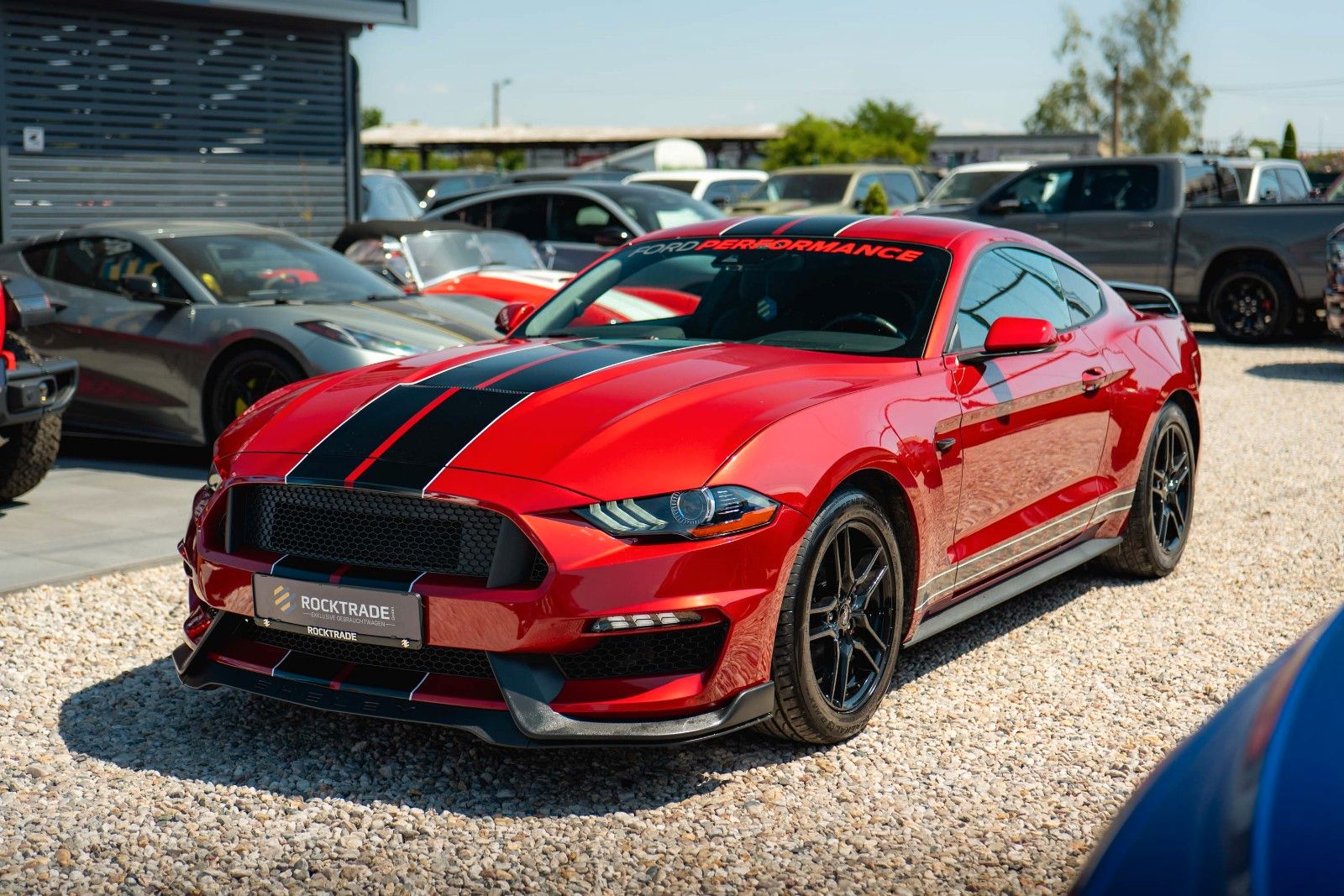 Fahrzeugabbildung Ford Mustang Shelby Coupe GT 350 Package Dark Horse