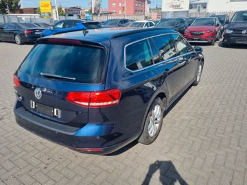 Volkswagen Passat Variant - 4