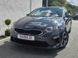 Kia cee'd -Pano/Leder/MotorNeu!- - Kia cee'd / Ceed mit Diesel-Antrieb