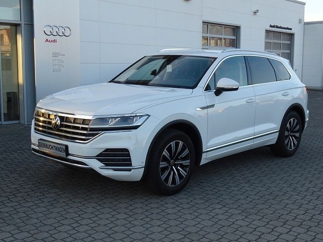 Touareg 3.0 TDI V6 Atmosphere 4Motion / DYNAUDIO