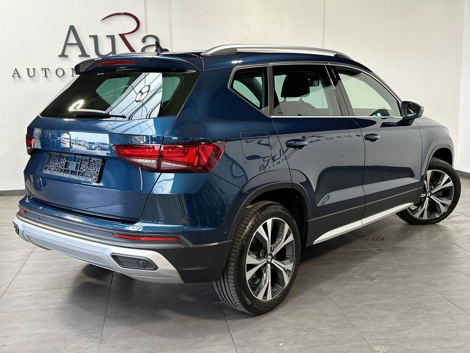 Fahrzeugabbildung SEAT Ateca 2.0 TDI DSG Xp NAV+LED+AHK+PANO+360°+ACC