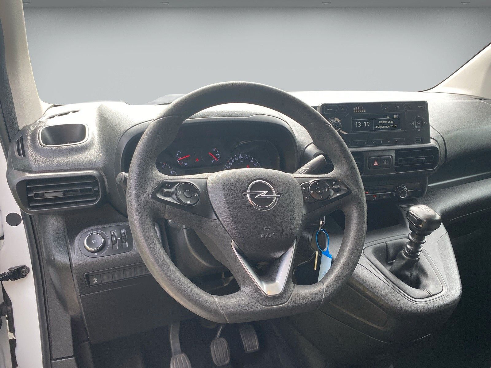 Fahrzeugabbildung Opel Combo E Cargo Edition