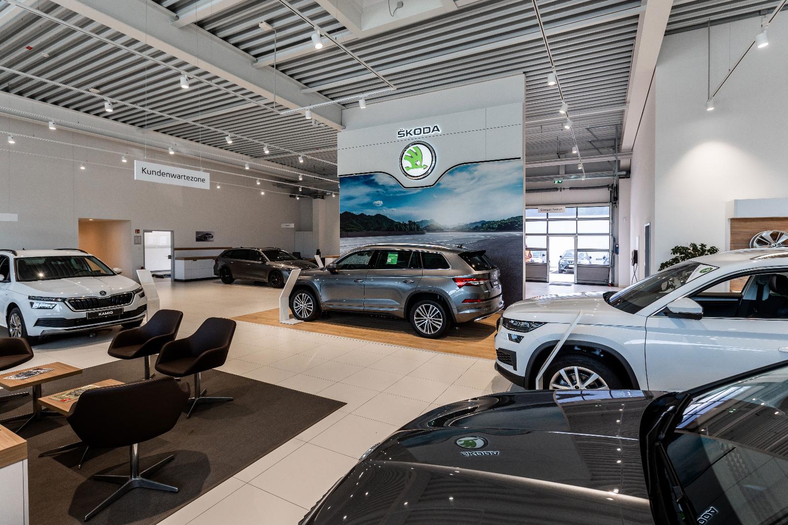 showroom-image-bottom