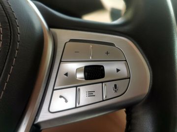 BMW 740 - 9