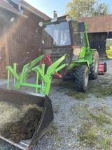 Deutz-Fahr Intrac 2004 mit Frontlader und Druckluftsystem - Deutz-Fahr Schlepper