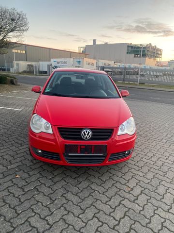 Volkswagen Polo 1.4 Sportline mit neuem TÜV 1 Hand