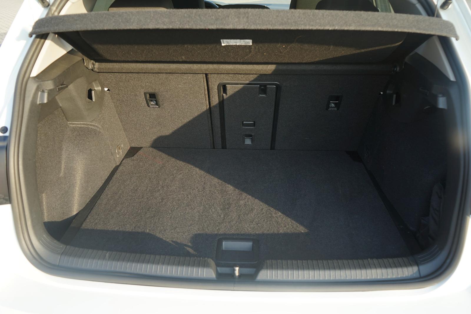 Volkswagen Golf 1.5 TSI Life LED Navi ACC Android Apple, миниатюра 8