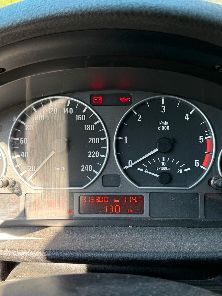 BMW 320 2005 — photo 14
