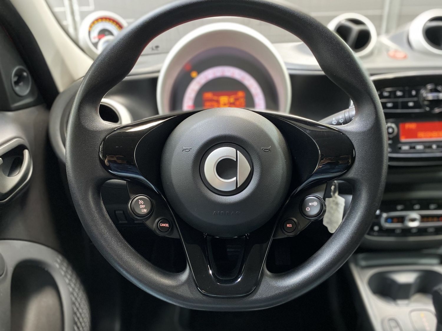Fahrzeugabbildung Smart forFour   EQ LED-TF#Cool&Audio-Paket#Tempomat