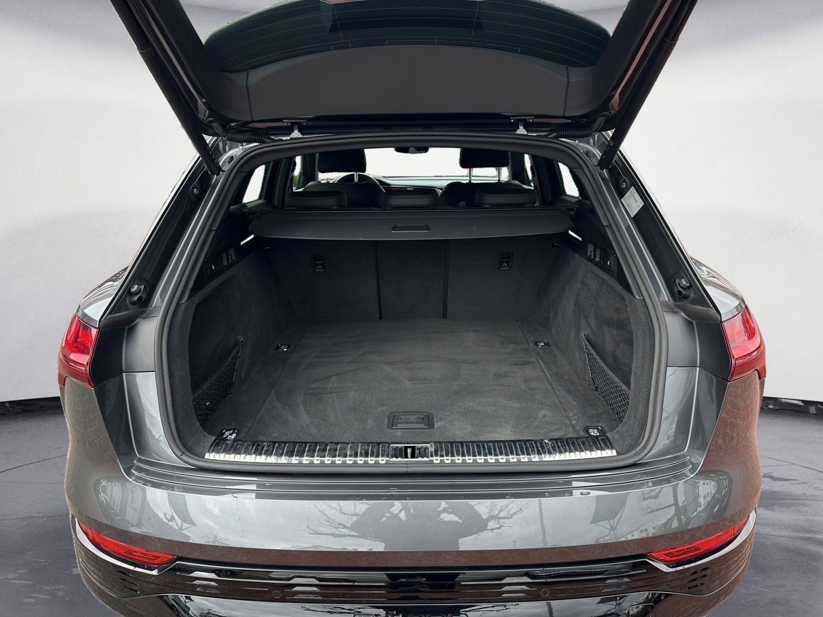 Audi Q8 e-tron - Bild 16