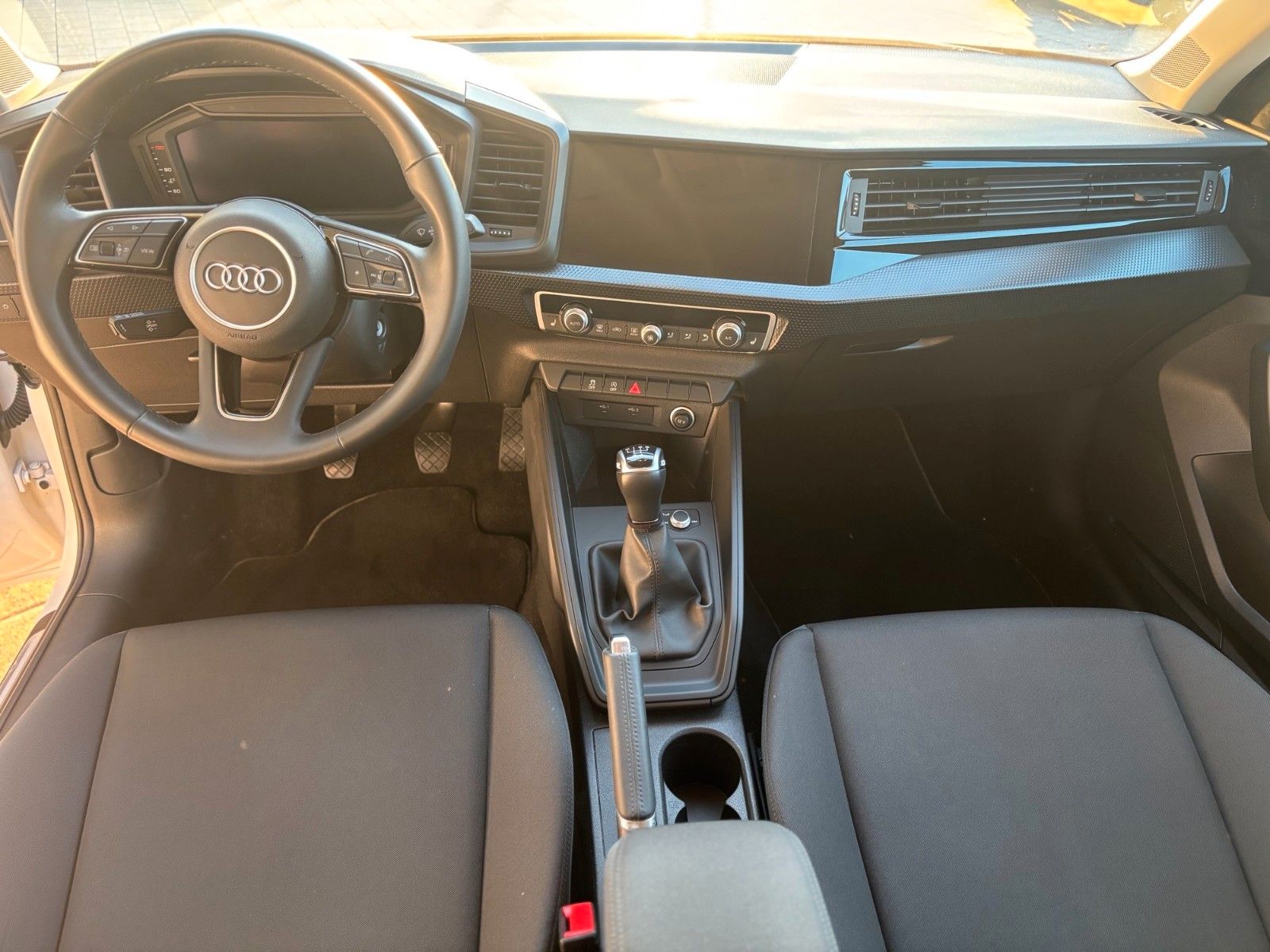 Fahrzeugabbildung Audi A1 Sportback 25 TFSI advanced